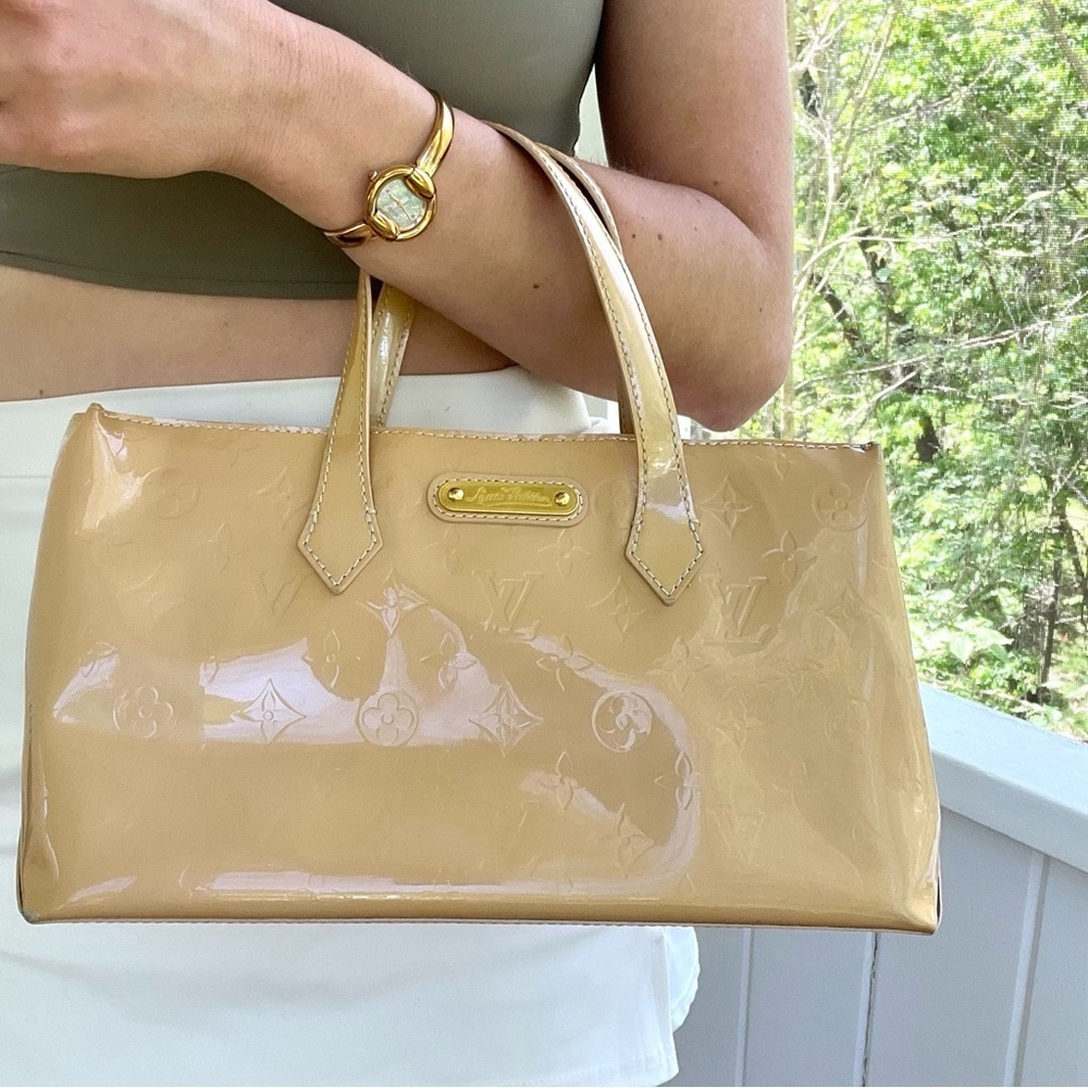 Louis Vuitton Wilshire Tote Handbag - Picture 3 of 13